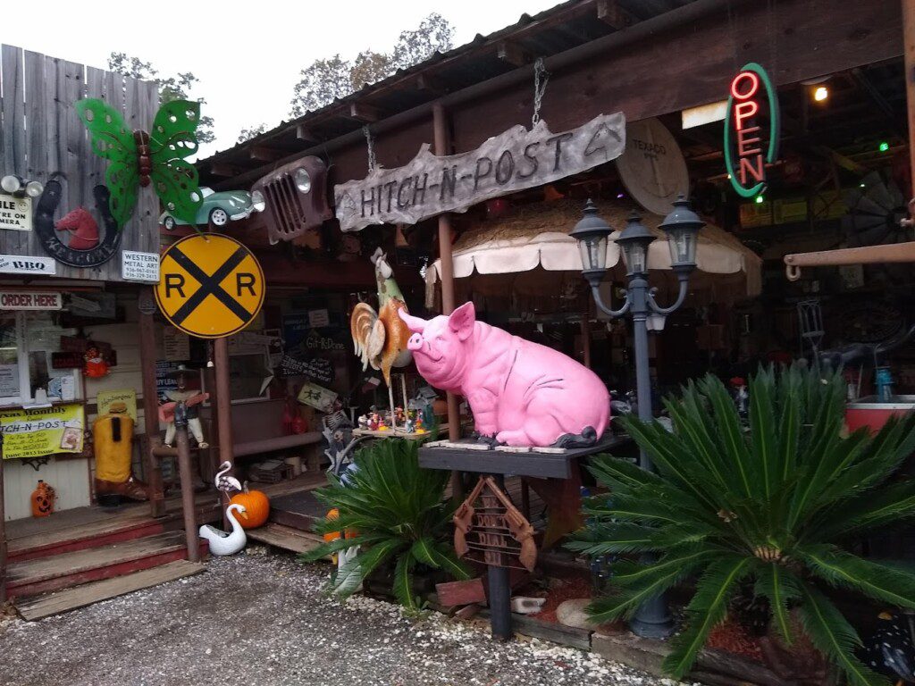 Hitch N Post Cafe