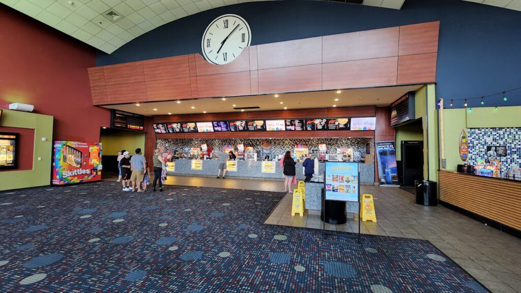 The Grand Theatre 14 Conroe